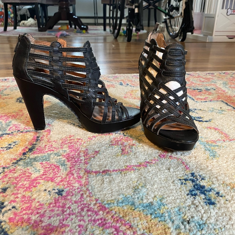 Lucky brand heels